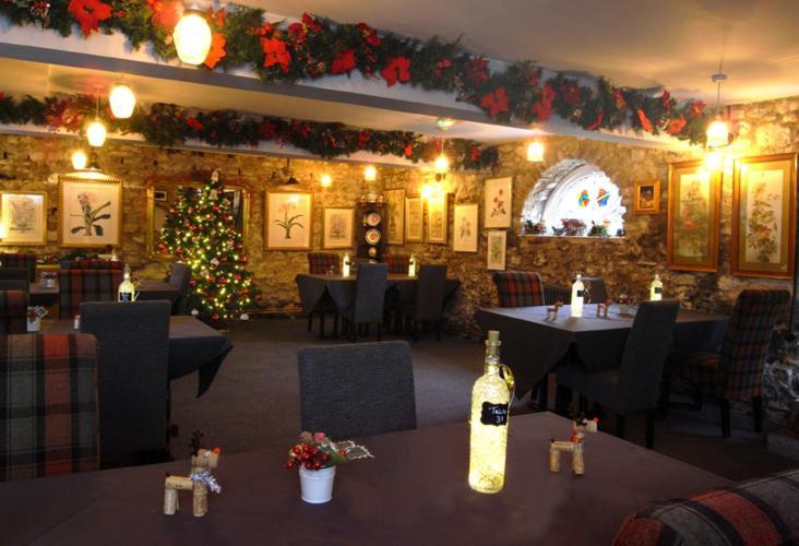 The George At Nunney Hotel Bagian luar foto