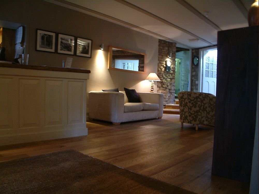 The George At Nunney Hotel Bagian luar foto