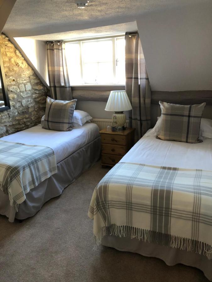 The George At Nunney Hotel Bagian luar foto